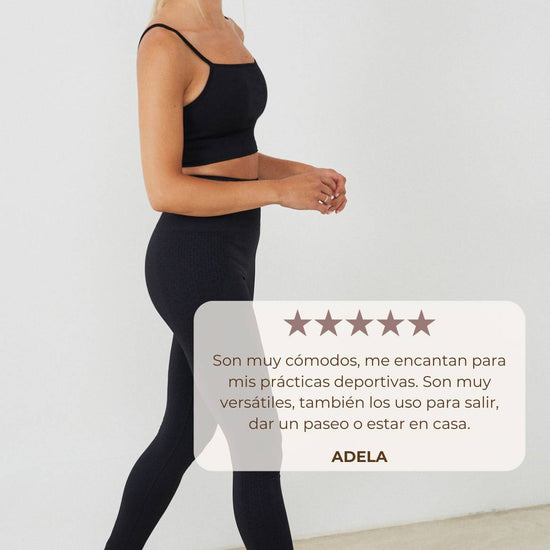 Conjunto yoga mujer marca NOY (not only yoga) modelo GAIA y top HERA sin costuras tono negro black lava
